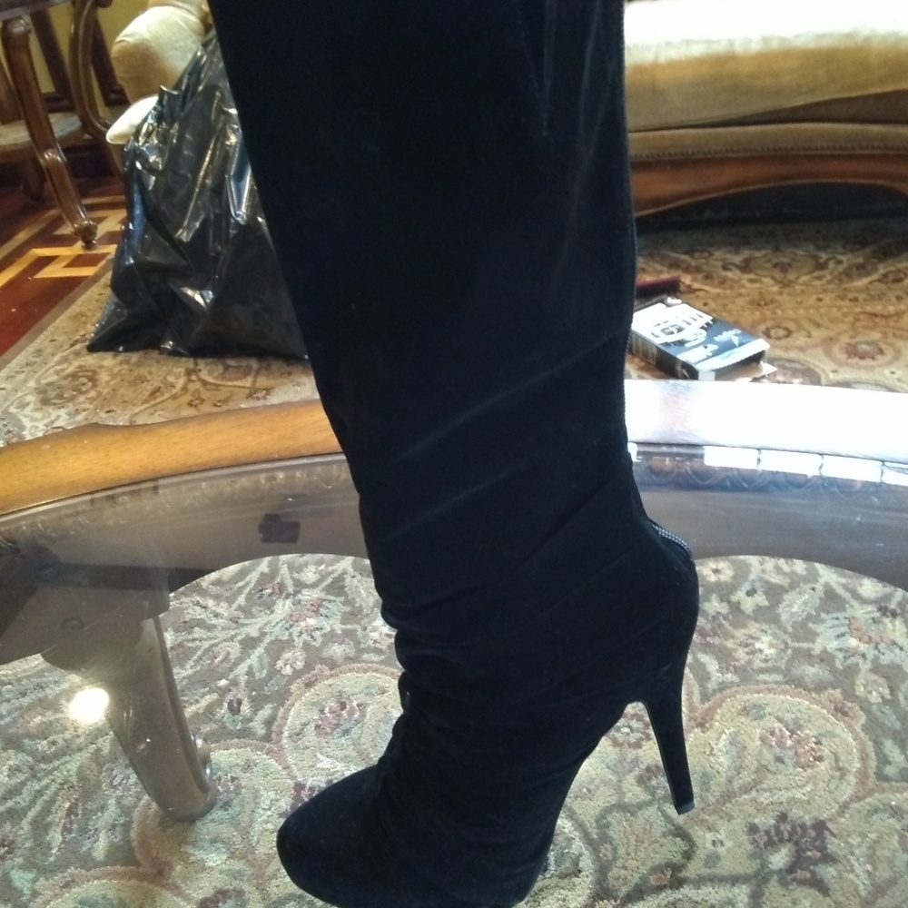 Cupid brand new black boots